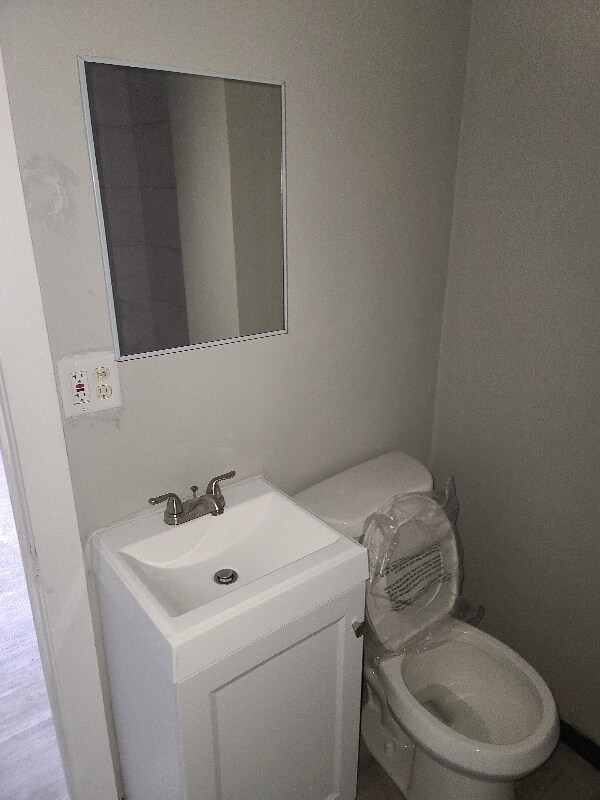 Building Photo - 2020 Connecticut St