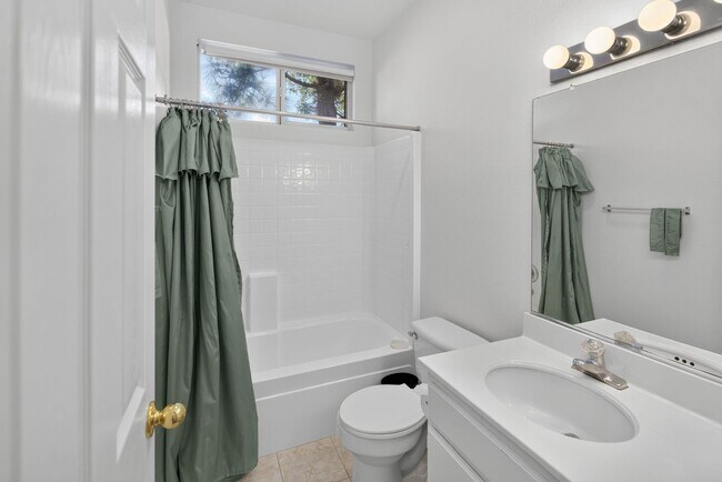 Building Photo - 8291 Gold Coast Dr