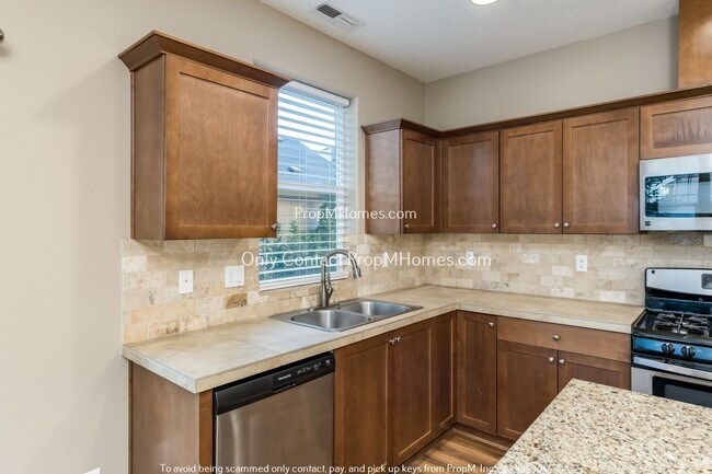 Building Photo - Live Large in King City! Two-Car Garage + ...