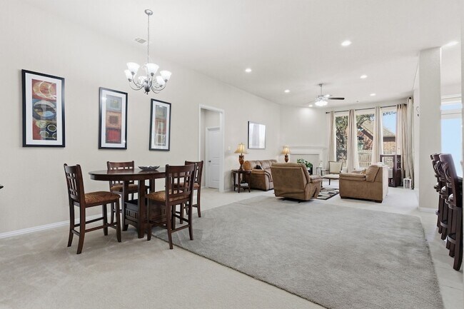 Building Photo - 17014 Wellinghoff Ct