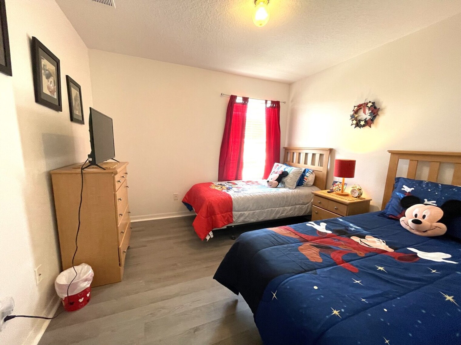 Building Photo - 229 Corvina Dr