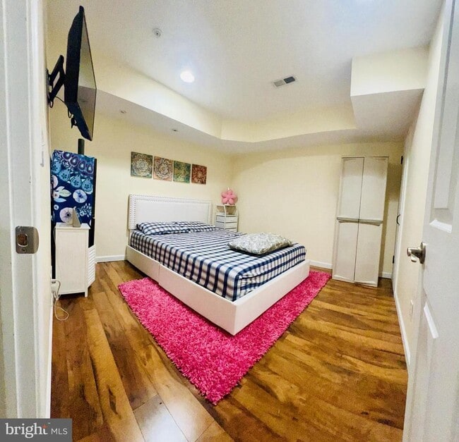 Building Photo - 209 Sills Ln