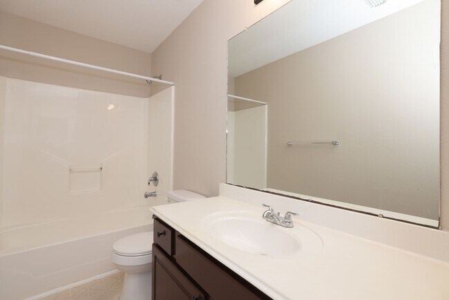 Building Photo - 15422 Ferness Ln