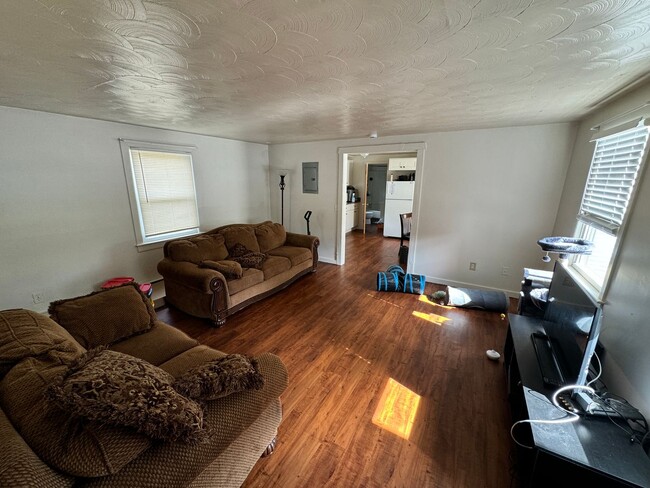 Building Photo - 310 Belchertown Rd