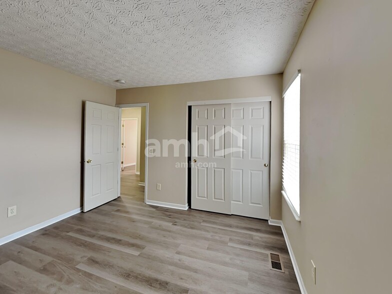 Building Photo - 7794 Birch Creek Dr