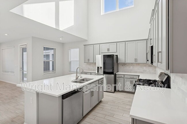 Building Photo - 13743 Rangeland Blvd