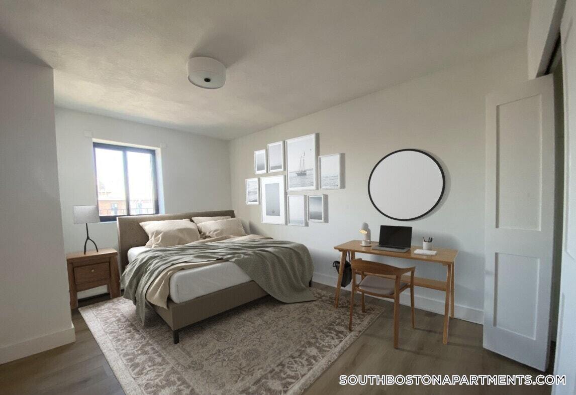 Building Photo - 740 E 7th St