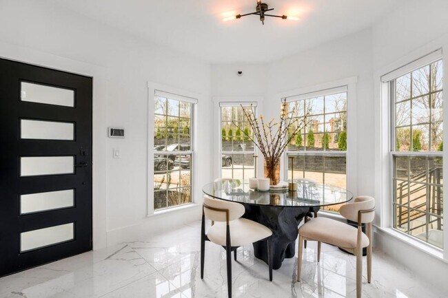 Building Photo - 1046 Wiley Bridge Rd