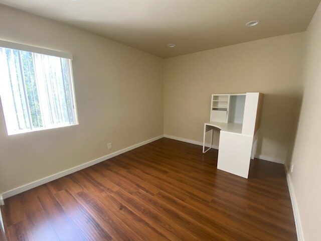 Building Photo - 13428 Friar St