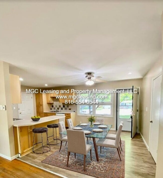 Building Photo - Charming Ranch Style Home Minutes From Downtown Lee's Summit