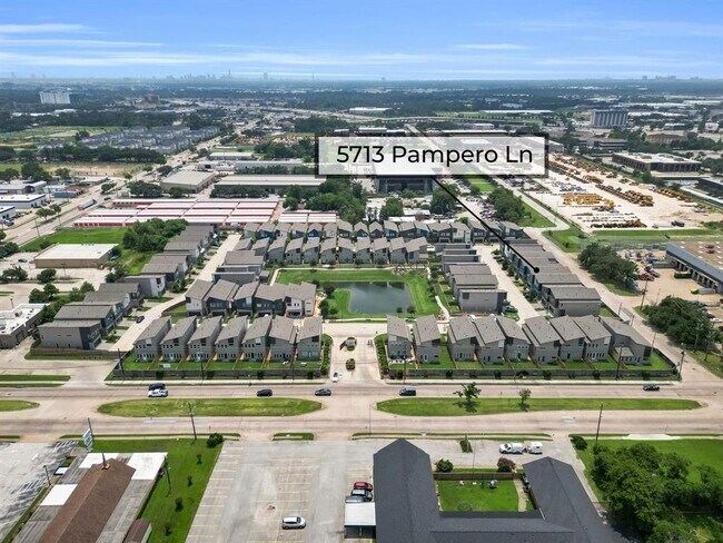 Building Photo - 5713 Pampero Ln