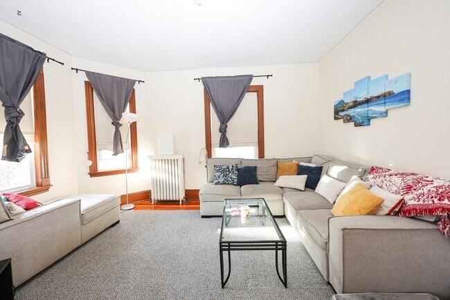 Building Photo - 19 Burton Terrace