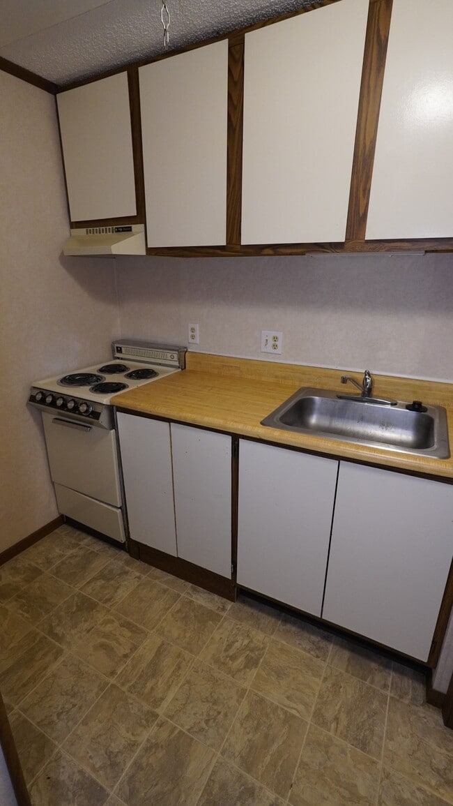 Building Photo - 35 Apple Run Ln