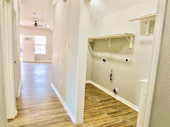 Building Photo - 10316 Aldine Westfield Rd