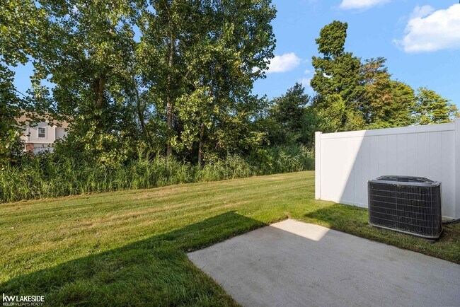 Building Photo - 51420 Marlin Dr