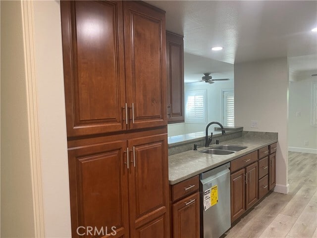 Building Photo - 430 Buttonwood Dr
