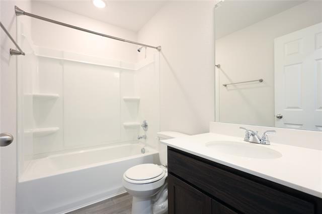 Building Photo - 4012 Mockingbird Ln