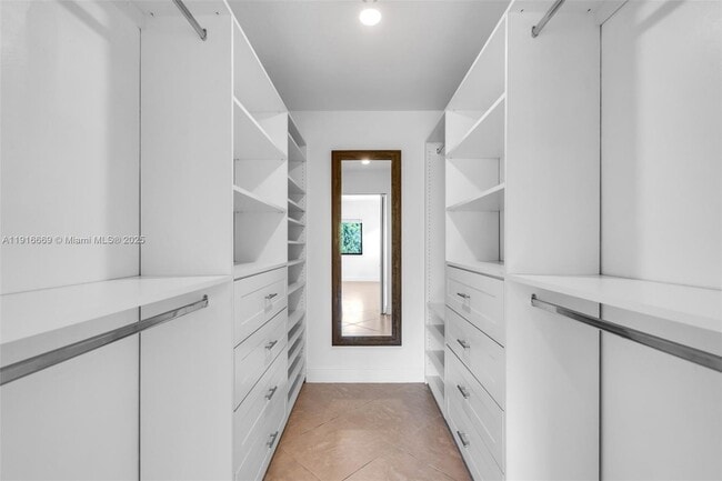 Building Photo - 15057 SW 32nd St