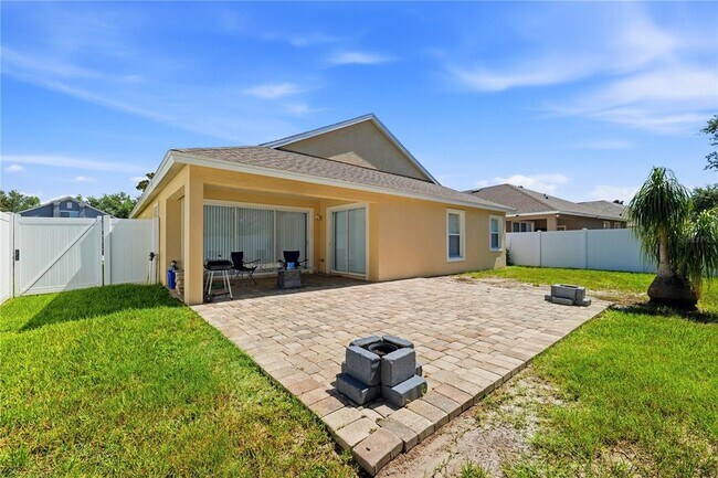 Building Photo - 19406 Sunset Bay Dr