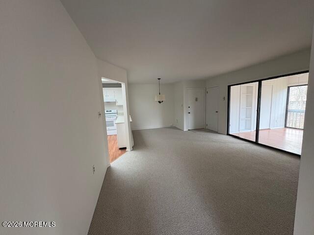 Building Photo - 15 Lexington Ct