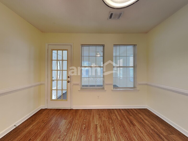 Building Photo - 241 Fairbrook Ln