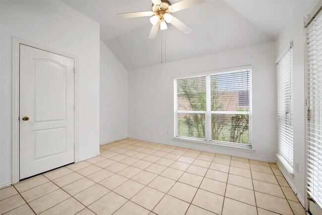Building Photo - 21406 Hannover Pines Dr