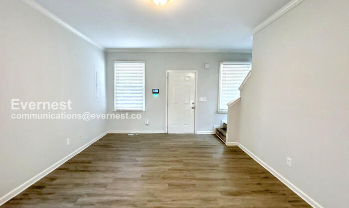 Building Photo - 679 Smith St SW