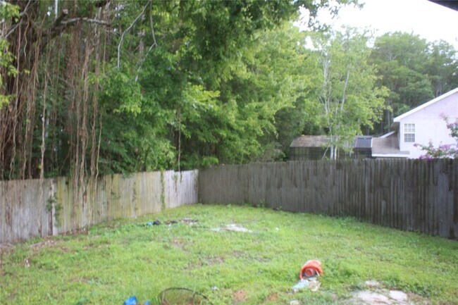 Building Photo - 10579 Satinwood Cir