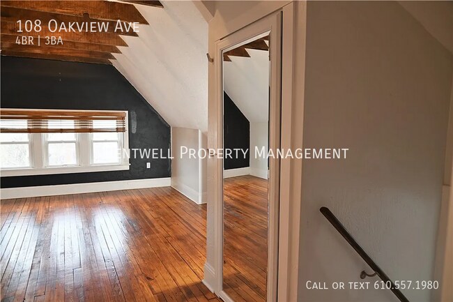 Building Photo - 108 Oakview Ave