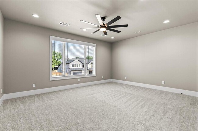 Building Photo - 4427 S 88th St