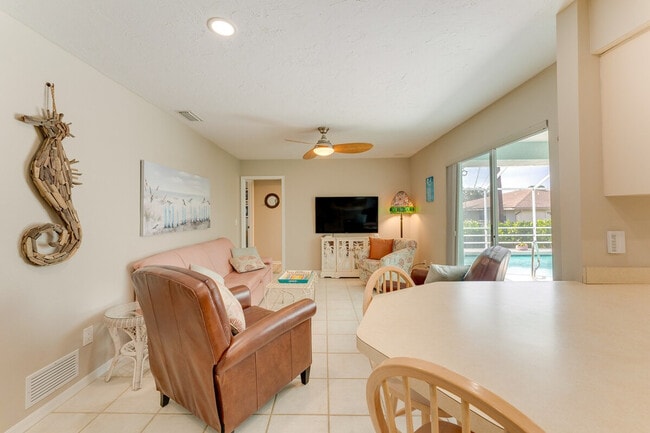 Building Photo - 1439 Mohawk Rd