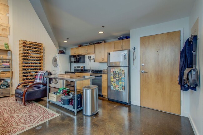 Building Photo - 239 Rep John Lewis Way N