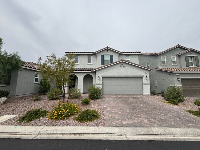 Primary Photo - Beautiful 5-Bedroom, 4.5-Bath Home with St...