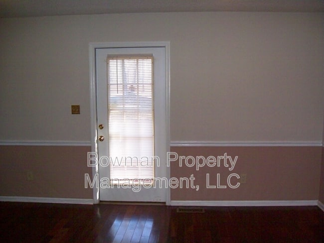 Building Photo - 125 Cardinal Creek Ln