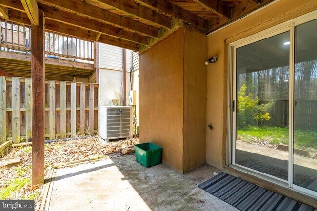 Building Photo - 9013 Kerrydale Ct