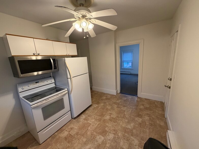 Building Photo - 74 Mount Prospect St