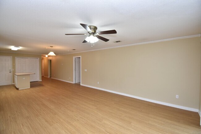 Building Photo - 3BR Home Near NAS Pensacola with 1-Car Garage, Fenced Backyard & Open Kitchen