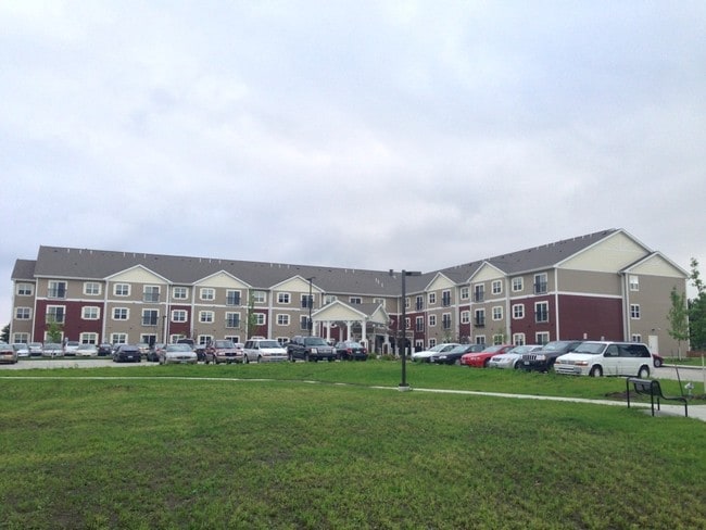 Building Photo - Legacy Manor of Waterloo
