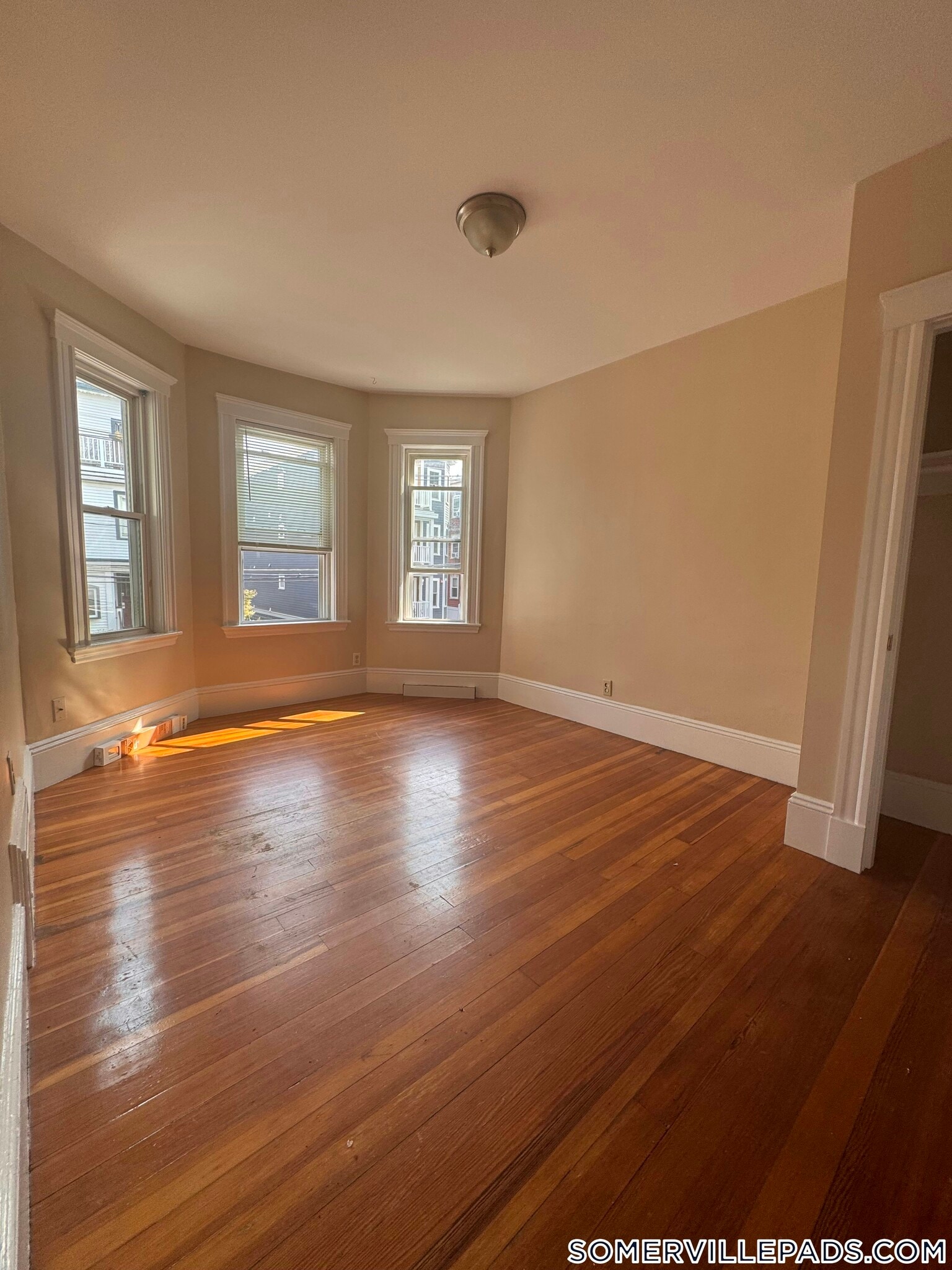 Building Photo - 86 Conwell Ave