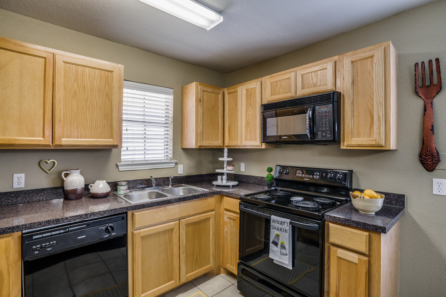 Downstairs Kitchen (non upgraded) - Woodhaven Villas