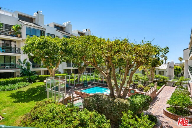 Building Photo - 2920 Neilson Wy