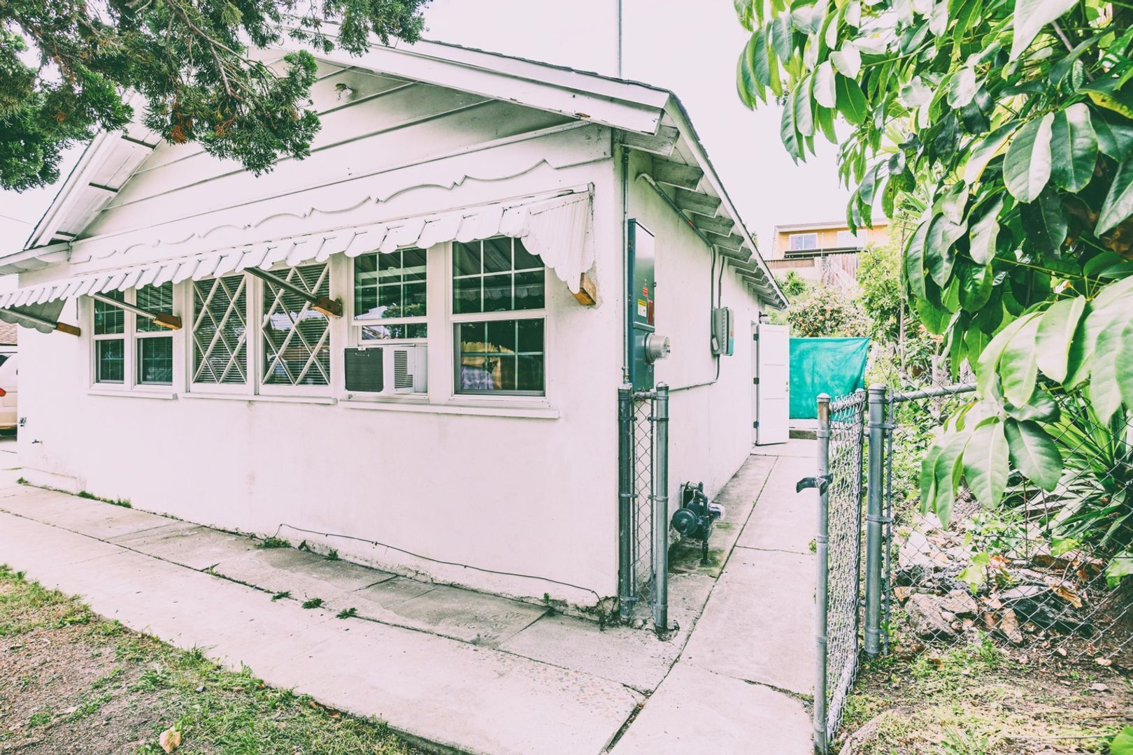 Building Photo - 2854 Rhoades Rd