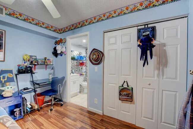 Building Photo - 8279 Severn Dr