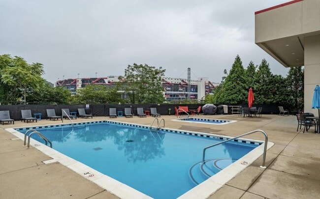 Building Photo - 210 Raceday Center Dr