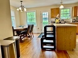 Building Photo - 152 Sycamore St