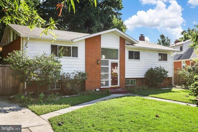 Building Photo - 5329 Taney Ave