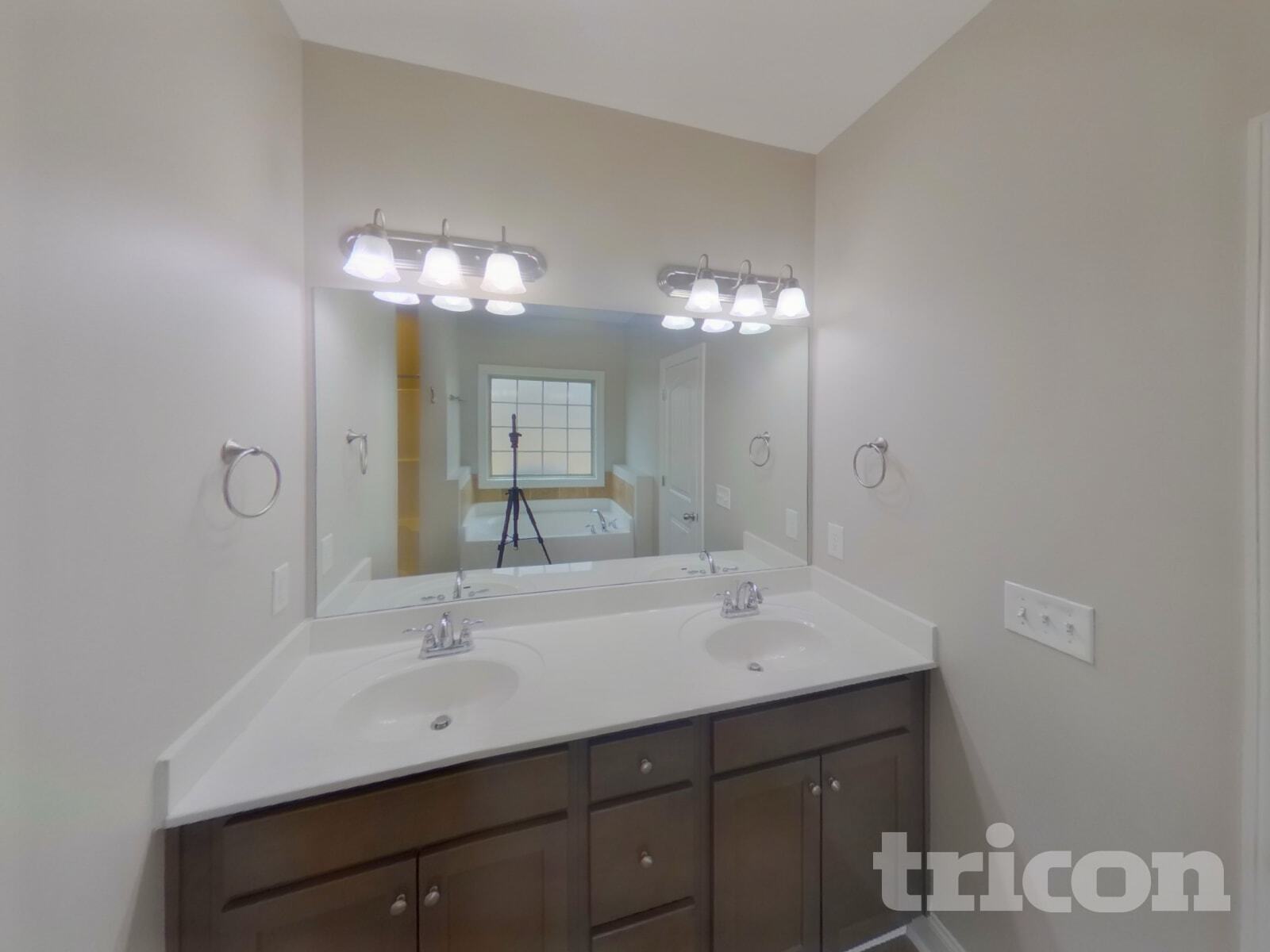 Building Photo - 1502 John Lee Ln