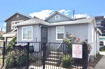 Building Photo - Great 2 Bed 1 Bath House in Richmond -- AVAILABLE NOW!