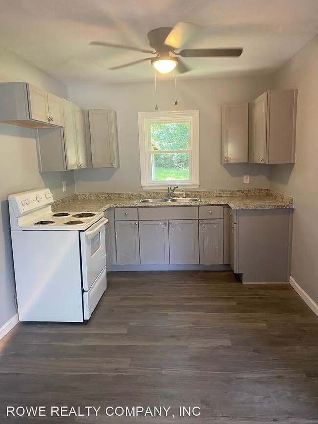 Building Photo - 3 br, 1 bath House - 4010 EVERGREEN STREET