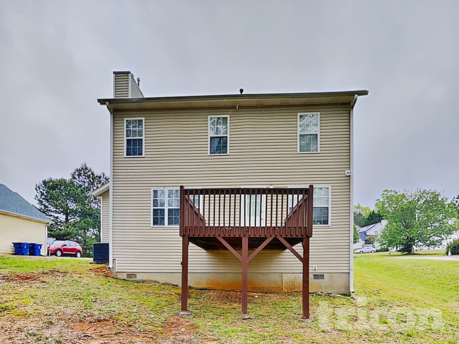 Building Photo - 701 St Charles Ave